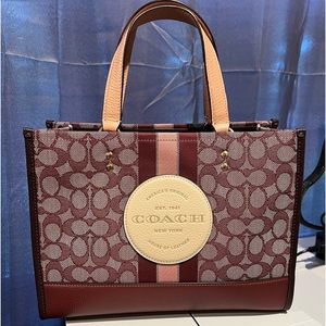 coach dempsey tote 30
